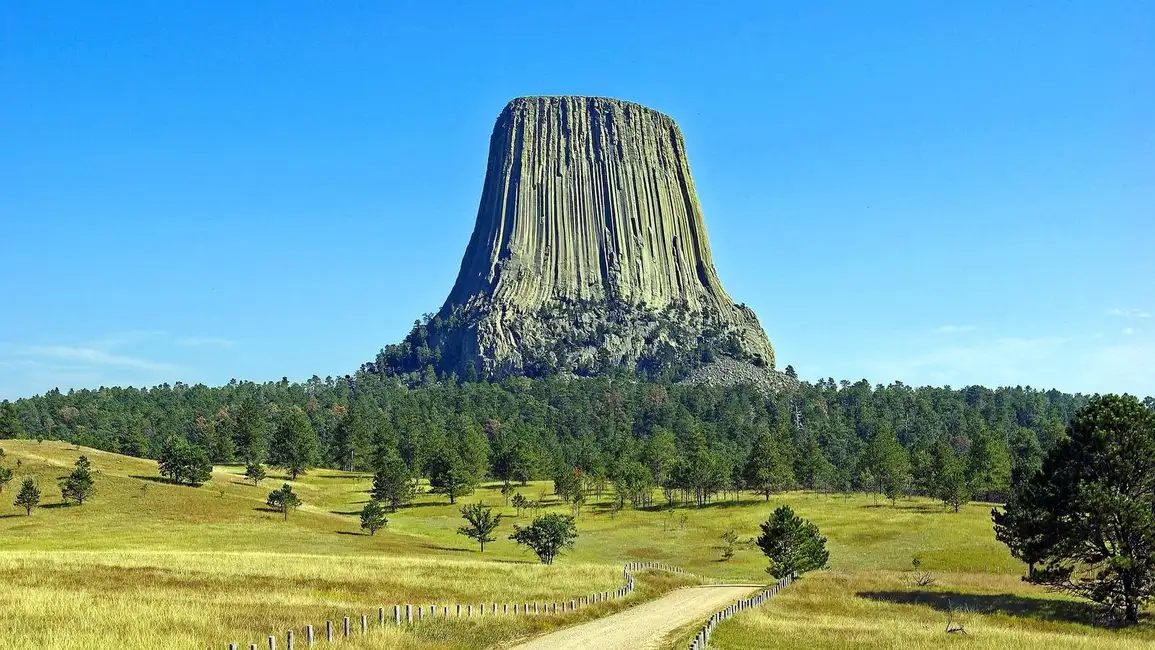 From Rapid City: Devils Tower National Monument Day Trip